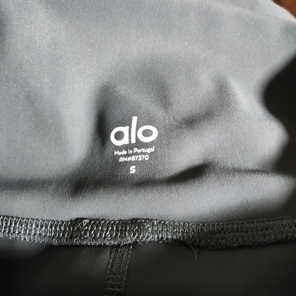 Alo Yoga Ripped Warrior Leggings Charcoal Gray Size S - Picture 12 of 14